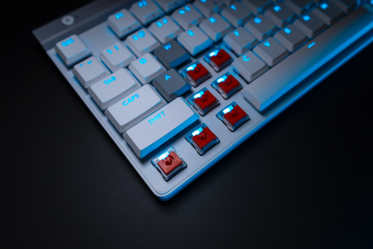 Найкращі клавіатури для FPS-ігор 2025: чому Logitech G515 RAPID TKL у топі