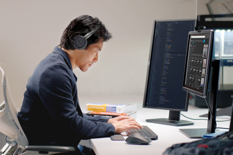 Автономність як нова валюта продуктивності: чому зарядки можуть відійти у минуле